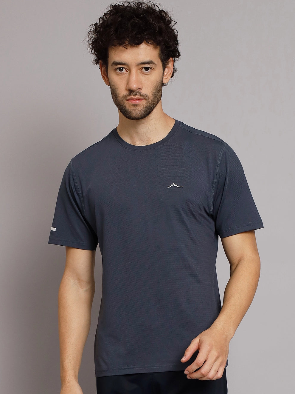 mettalic grey color ultralight athletic tshirt reccy