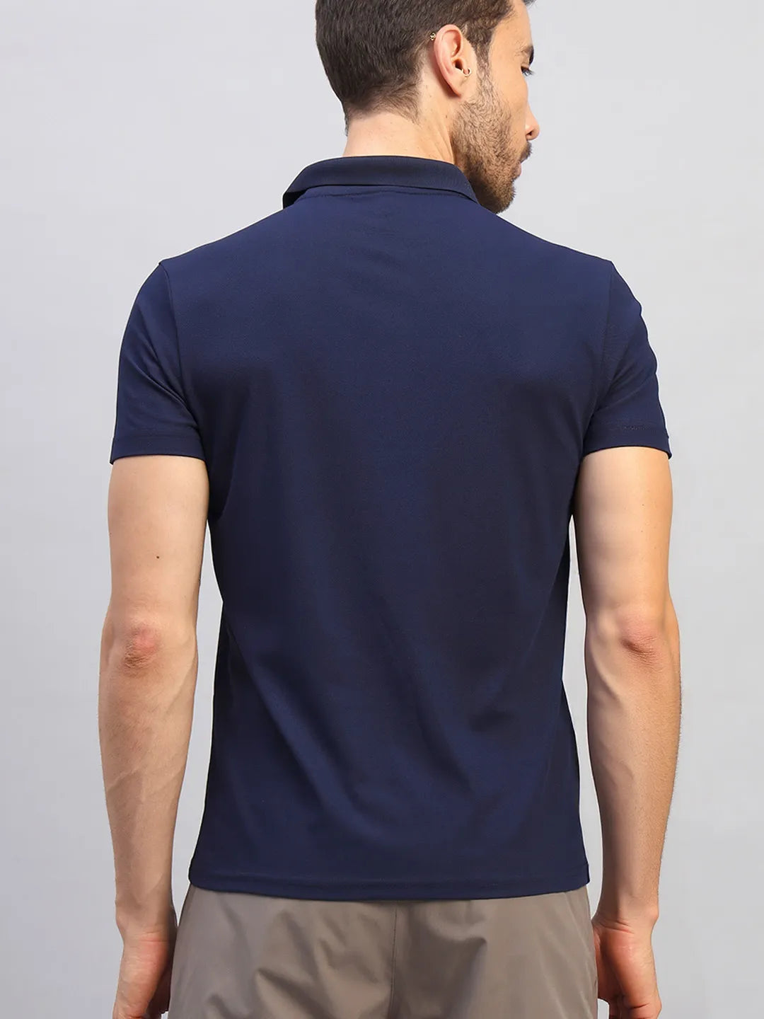 back side of navy blue tshirt