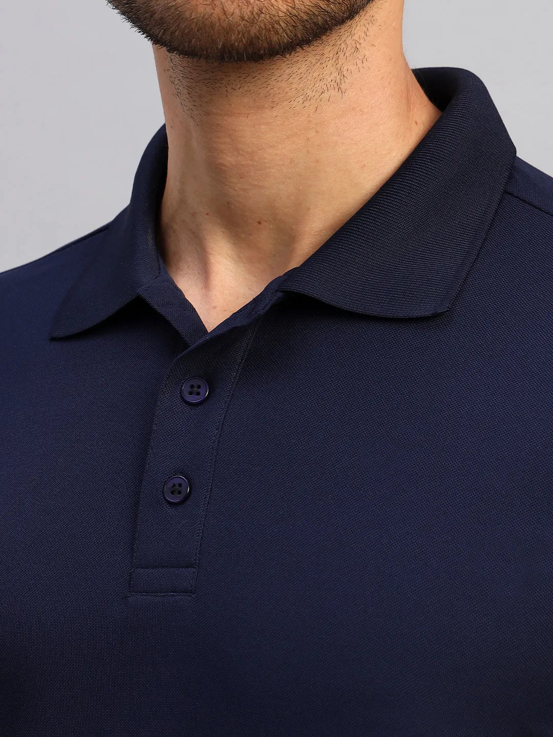 neck of Polo Tshirt